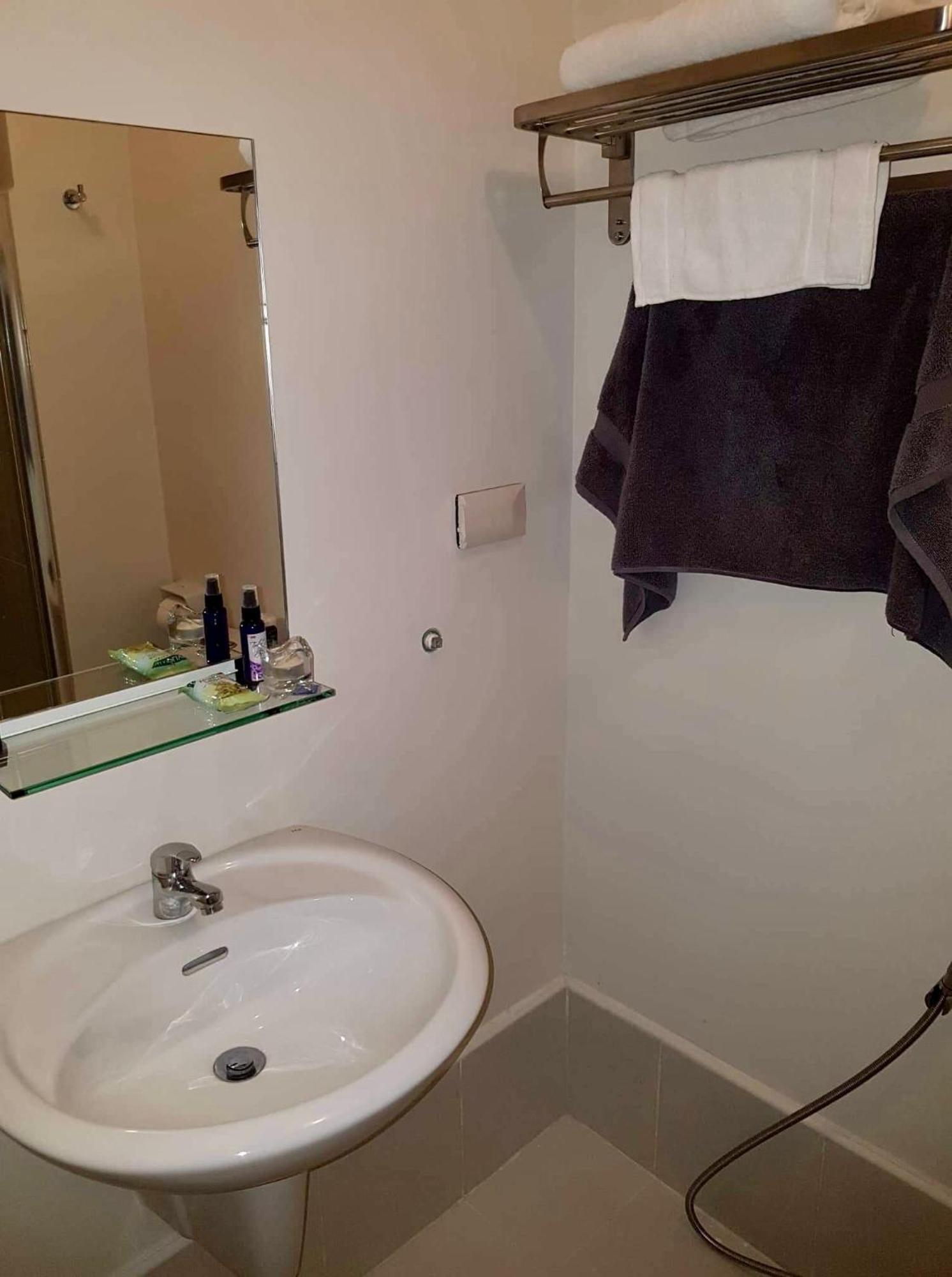 Jr Studio Luxe 1824 At Princeton Residences Manila Esterno foto